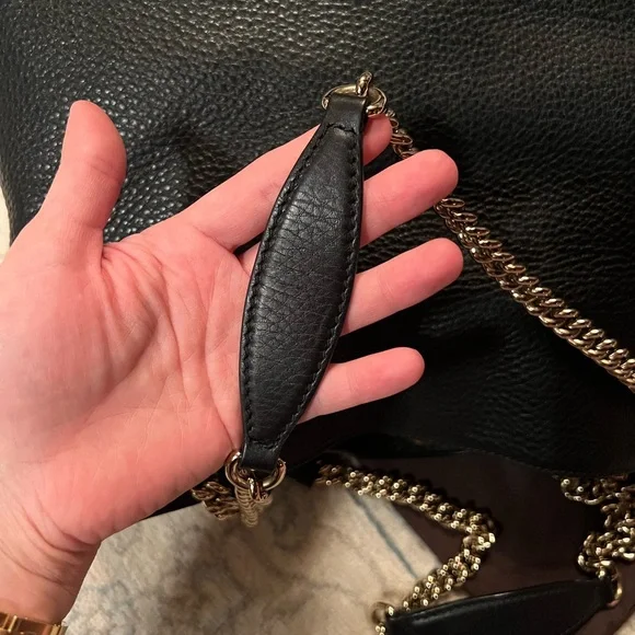 Gucci Soho Medium Black Double Leather Chain Shoulder Bag Tote
Black Gold - Picture 15 of 16